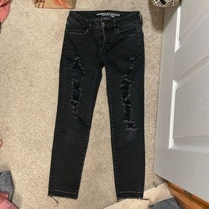 American Eagle Ripped Jegging Crop